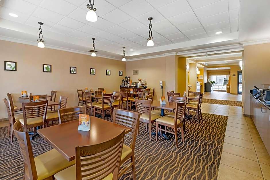 Sleep Inn & Suites Redmond