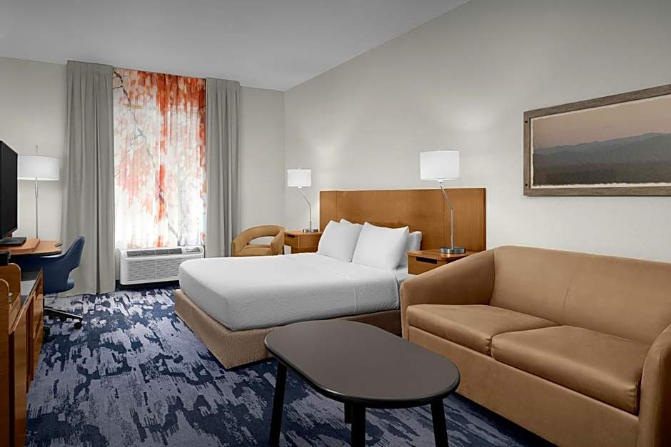 Fairfield Inn & Suites by Marriott Fayetteville North