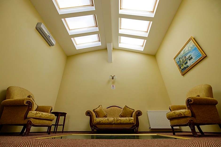 Atrium Hotel Ateneu City Center