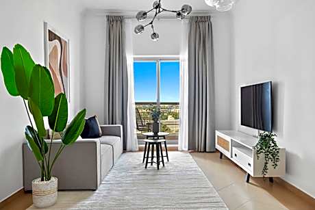 Silkhaus High Floor 1 BDR with Metro Nearby