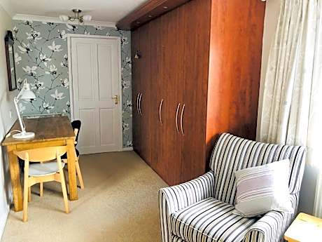 King Room with Garden View