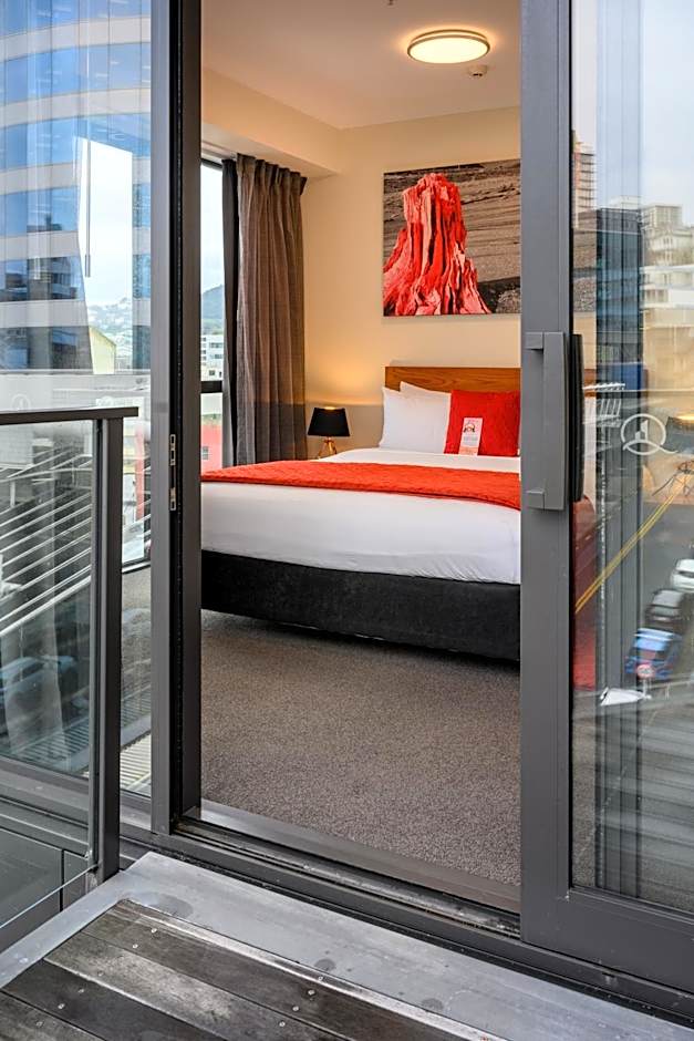 Boulcott Suites