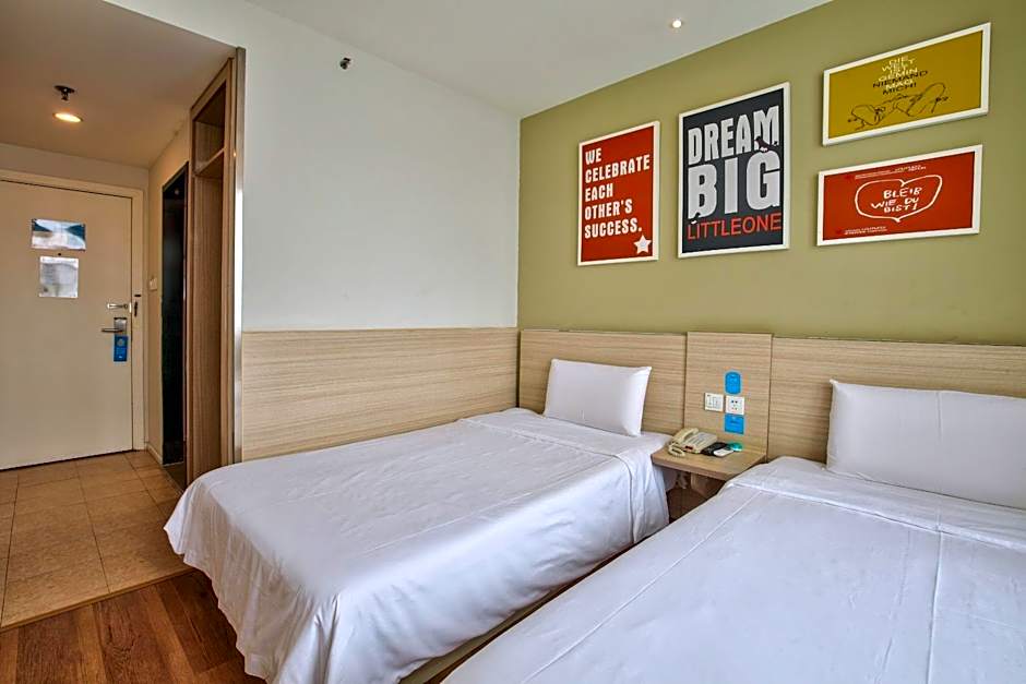 Hanting Hotel Niongbo Tianyi Square