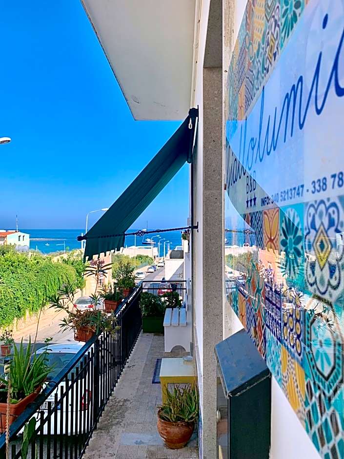B&B Giallolumia