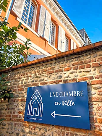 Hôtel Une Chambre en Ville
