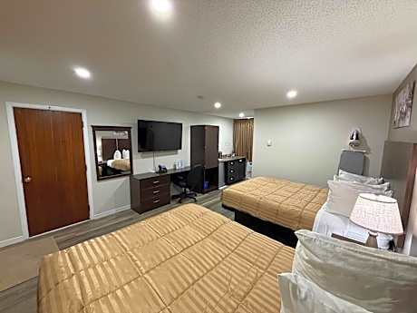 Deluxe Queen Room