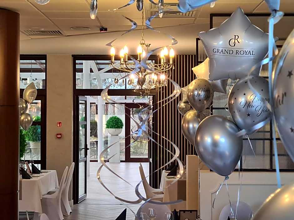 Grand Royal Hotel
