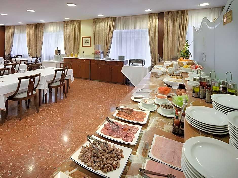 Hotel Gaudi