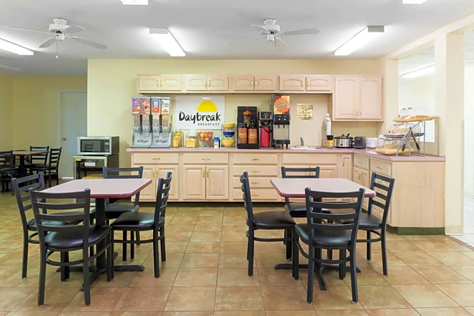 Days Inn by Wyndham Mount Vernon