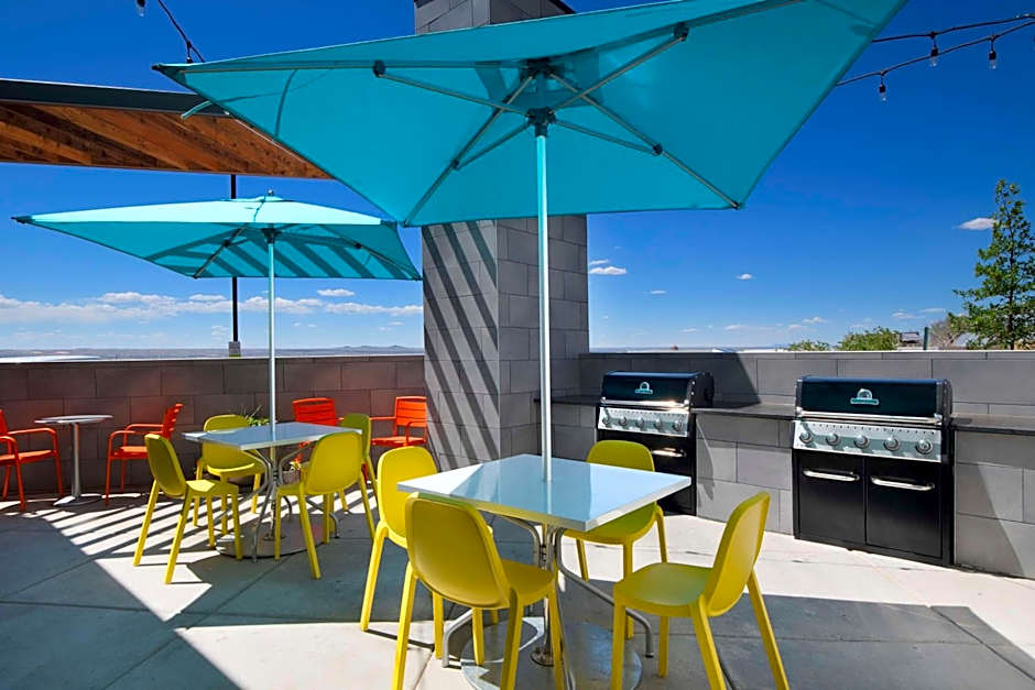 Home2 Suites By Hilton Albuquerque Airport