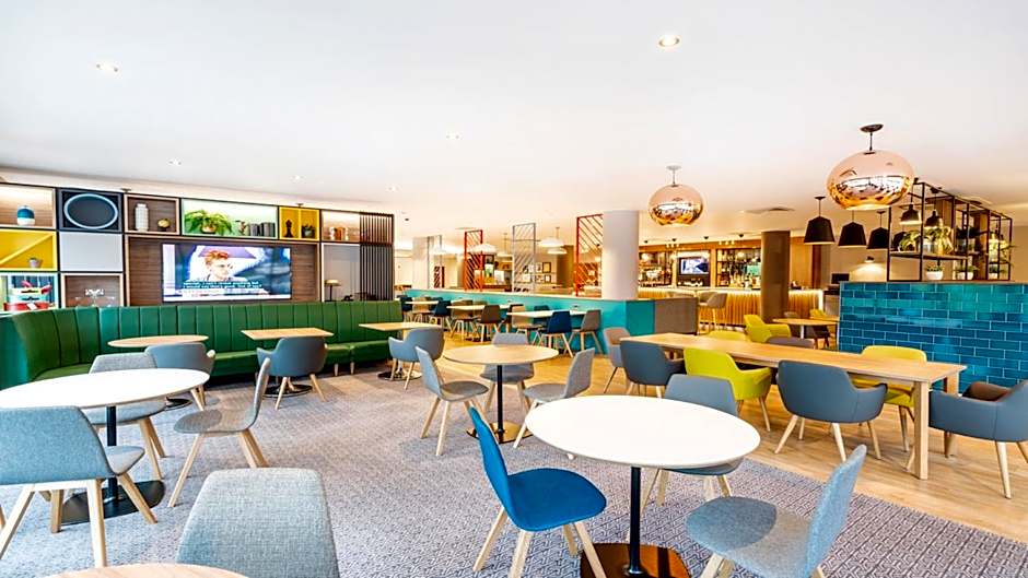 Holiday Inn London Luton Airport By IHG