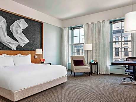 Deluxe King Room - Accessible