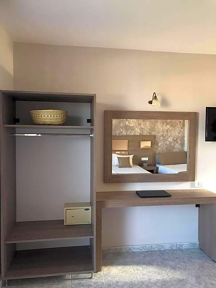 Derekas studios & apartments