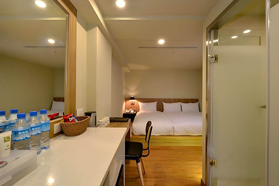 Smile Inn - Taipei Main Station