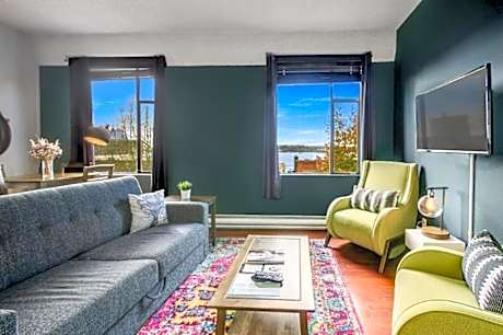 The Oxford Seattle-Downtown