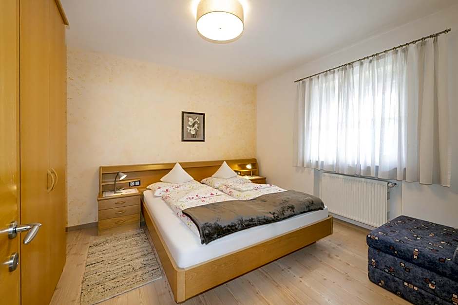Ferienwohnungen Lanserhof