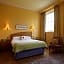 Angel Hotel