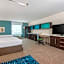 Home2 Suites By Hilton Cedar Rapids Westdale
