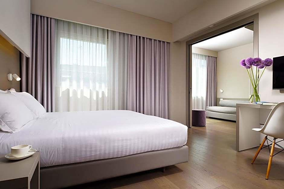 Hotel Glance In Florence