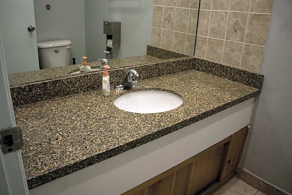 Saint Lawrence Residences and Suites