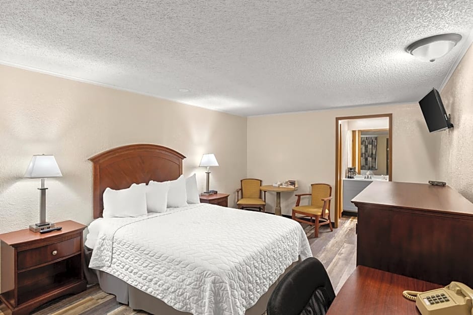 Knights Inn Ashland