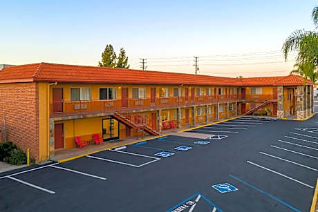 Om Park Inn and Suites El Cajon near San Diego