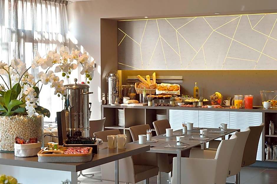 AC Hotel by Marriott Marseille Prado Velodrome