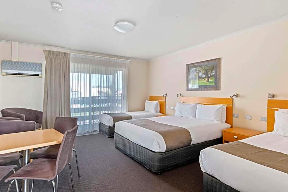 Comfort Inn Clubarham