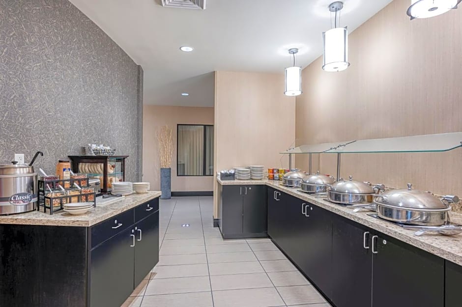 Holiday Inn - Terre Haute By IHG