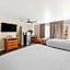 Clarion Inn