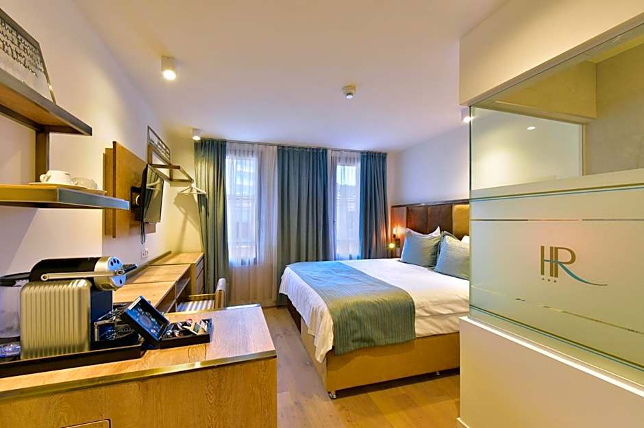 Hotel Rousseau