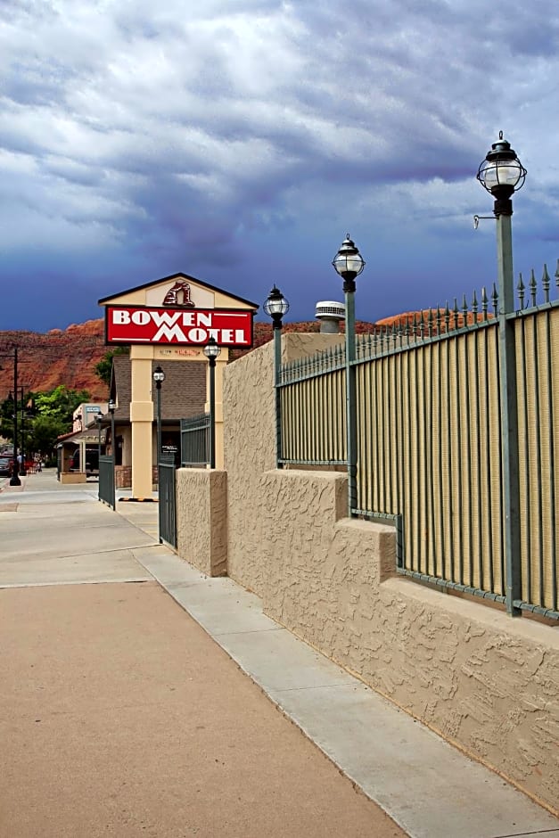 Bowen Motel