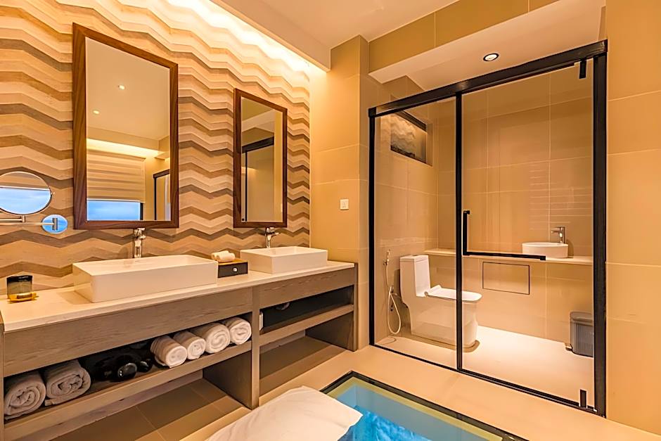 NOOE Maldives Kunaavashi