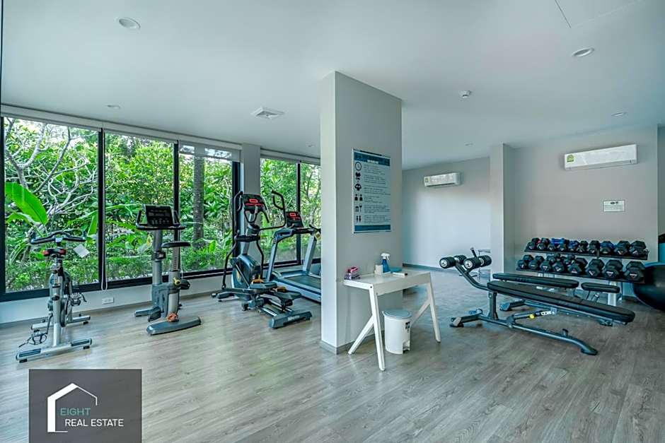 Studio Apartment by the Sea E413