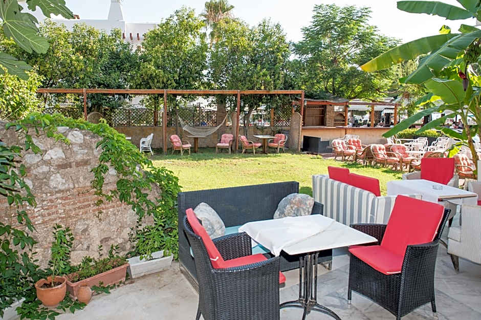 Verdelis Inn