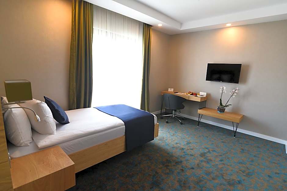 Sera Nature Hotel & Spa