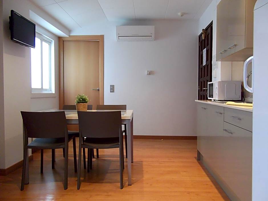 Hotel Mediterrani Express