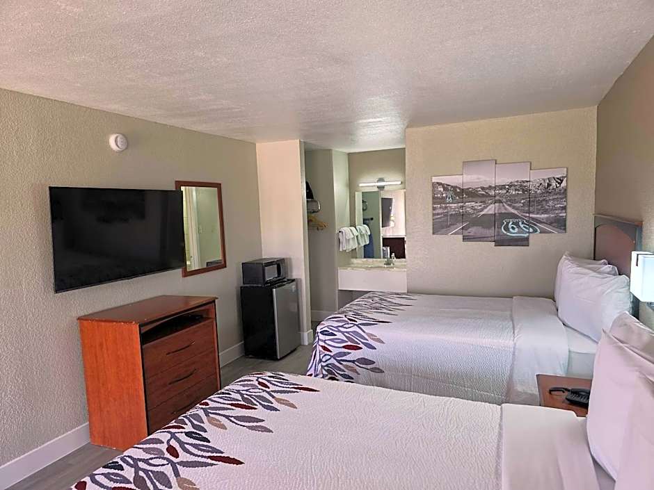 Red Roof Inn Shamrock