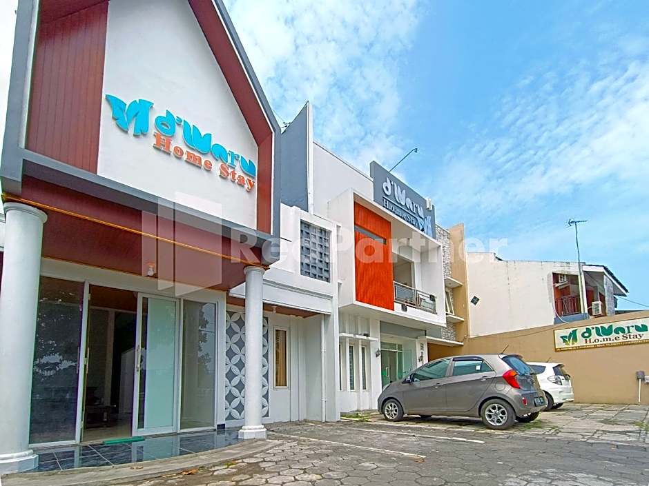 D'Waru Homestay Syariah near Jl Slamet Riyadi Mitra RedDoorz