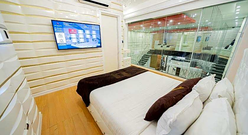 Luks Lofts Hotel & Residences