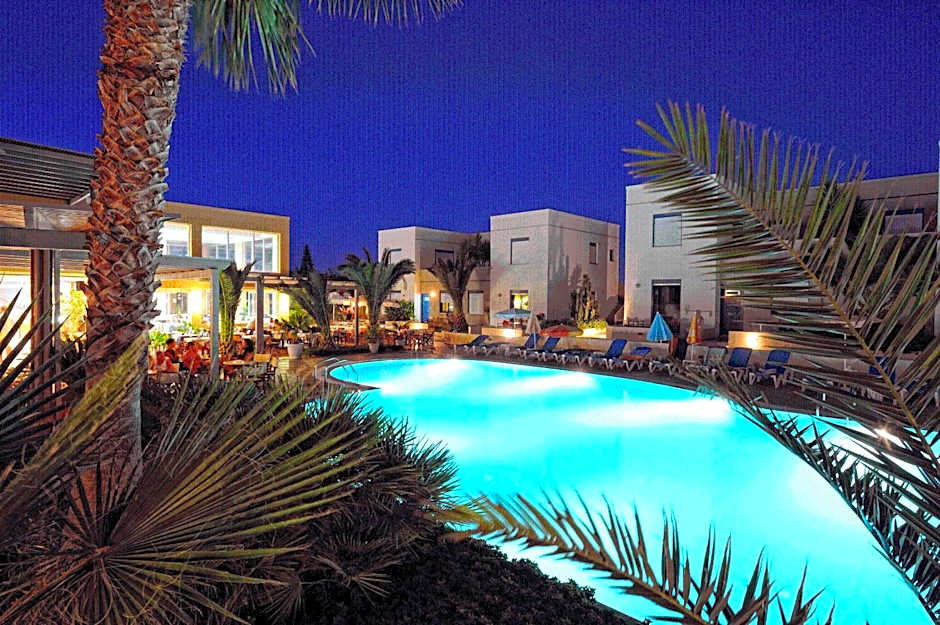 Meropi Hotel & Apartments