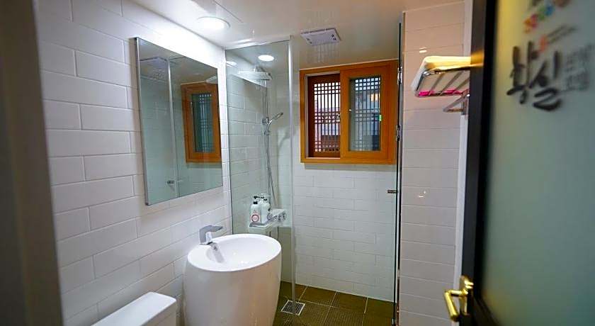 Jeonju Hwangsil Gwangwang Hotel