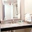 Holiday Inn and Suites East Peoria By IHG
