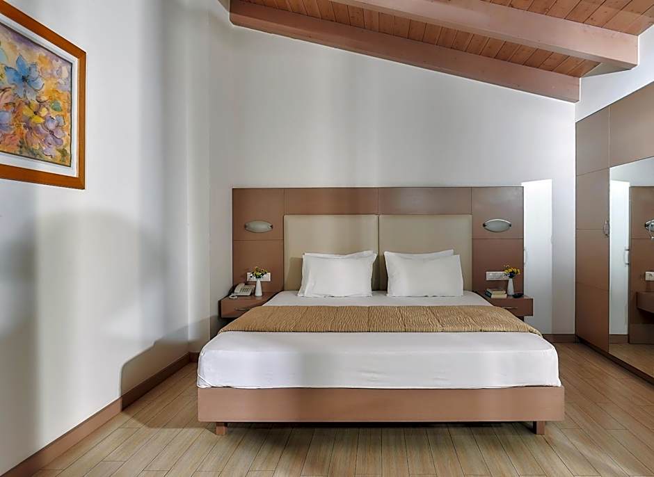 Panormo Beach Hotel