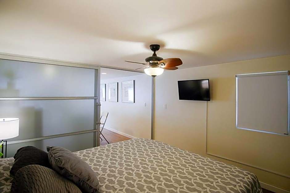 Casa San Miguel with Gated Parking at Casas Sanblu