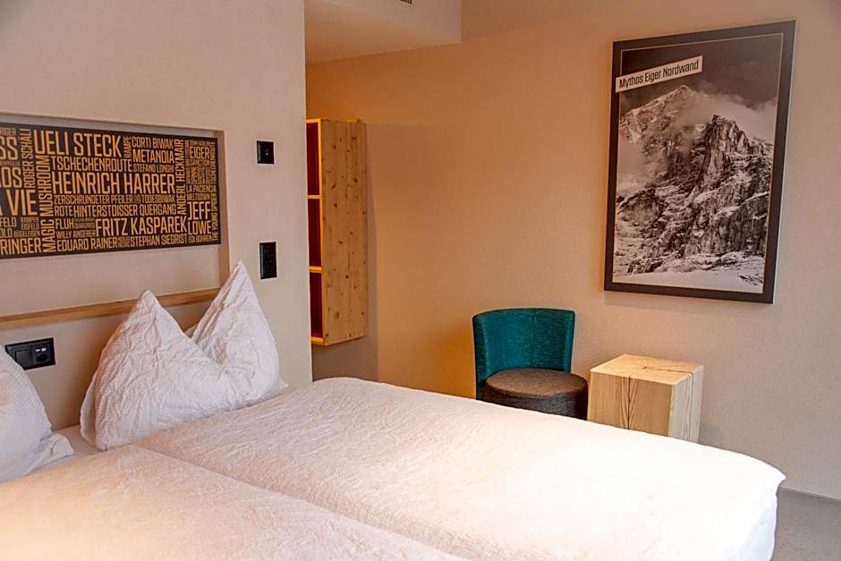 Eiger Lodge Chic