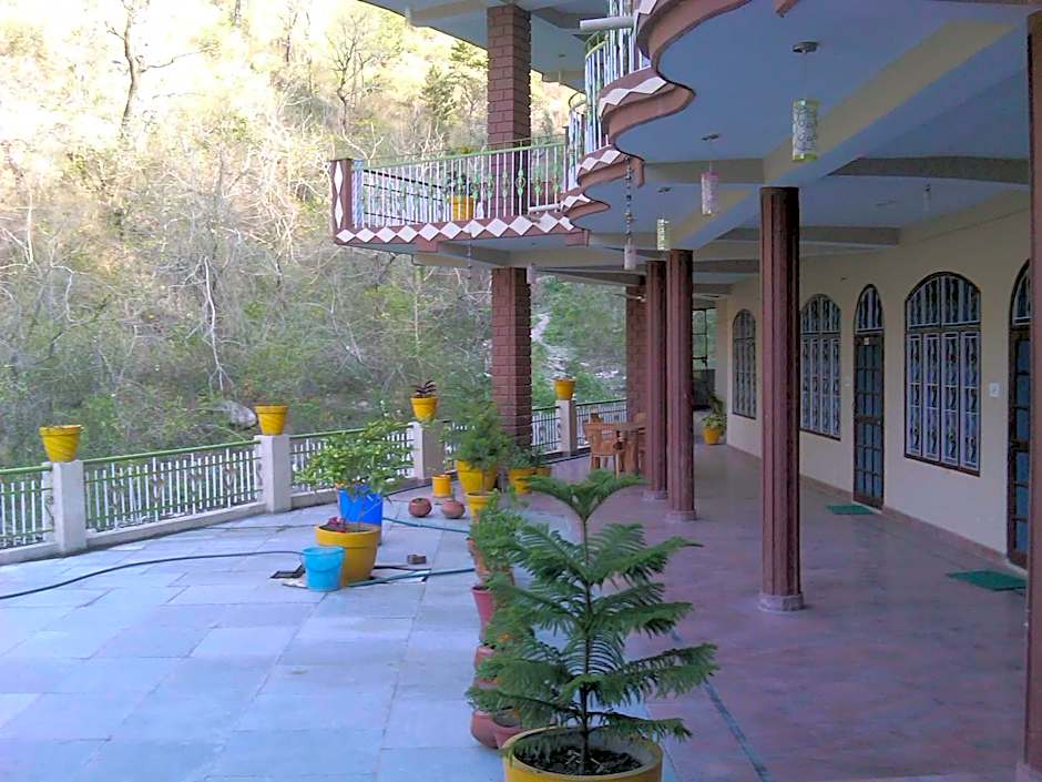 Rishikesh Sadan A Yoga and Spritual Retreat