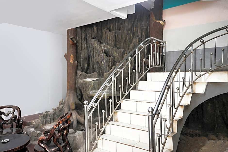 Hotel O Solo Baru Homestay Syariah