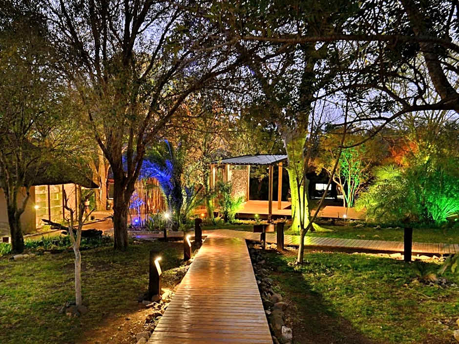 Zazu Private Bush Lodge
