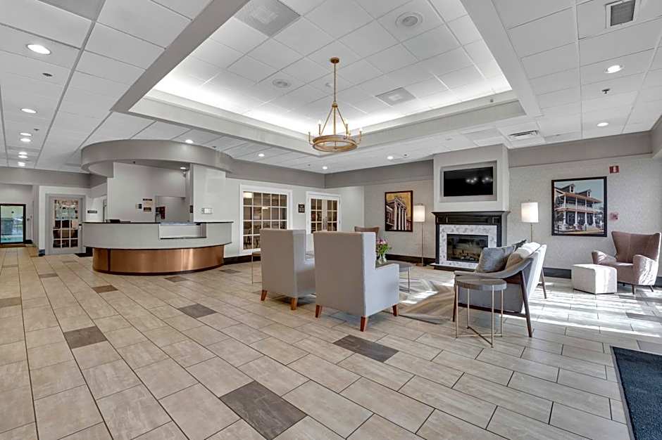 Best Western Plus The Charles Hotel